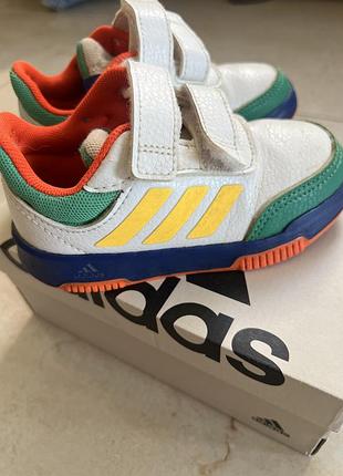 Кросівки adidas
