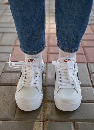 Nike court legacy lift white