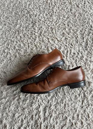 Чоловічі класичні шкіряні туфлі hugo boss оригінал made in italy