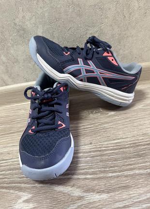 Кроссовки asics