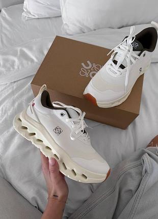 Кросівки on running cloudtilt 2.0  white/khaki
