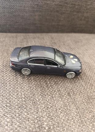 Машинка металлическая bmw