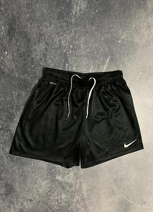 Шорти чорні чоловічі nike оригінал