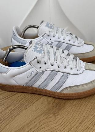 Оригінальні шкіряні кросівки adidas samba