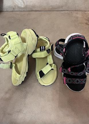 Босоніжки сандалі skechers zara