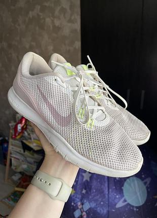 Кроссовки найк nike