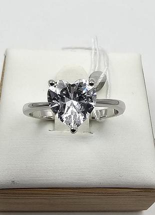 Кольцо серебряное с кубическим цирконием "сердце" 17 2,51 г