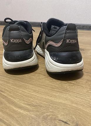 Жіночі кросівки kappa