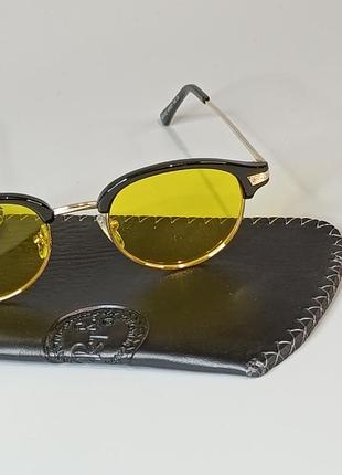 Black and yellow в изящной оправе