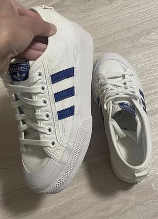 Кеди жіночі на платформі білі adidas nizza platform,кеди adidas,кросівки