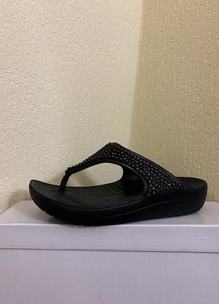 Crocs шльопанці босоніжки 37
