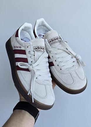 Adidas spezial 
• cream / burgundy •