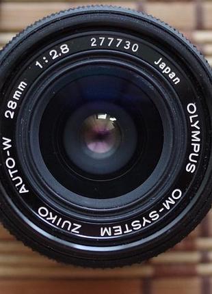 Объектив olympus om-system zuiko 28 mm 2.8 с крышками