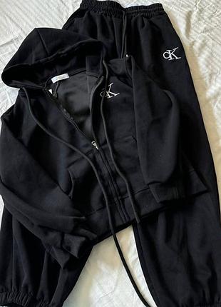 Спортивный костюм кевин кляйн
