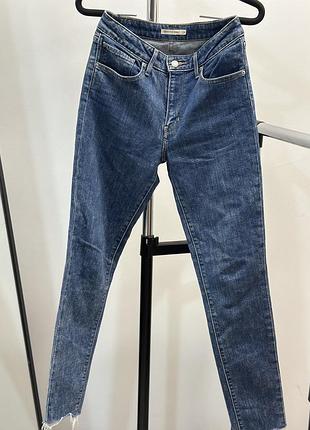 Джинси levis slim 28