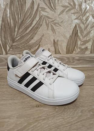 Кроссовки adidas оригинальные