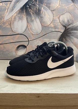 Кросівки nike