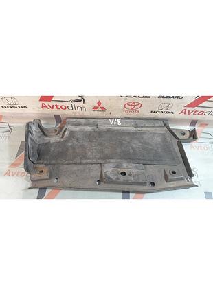 Защита заднего бампера левый 5872442010 toyota rav 4 12-15 дизель