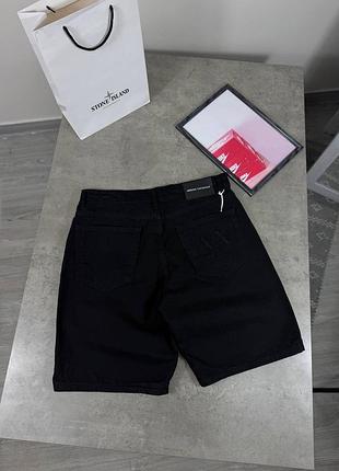 Чоловічі шорти armani в чорному кольорі
