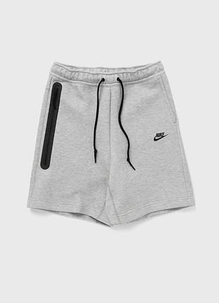 Чоловічі шорти nike tech fleece