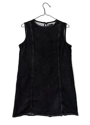 Черное короткое джинсовое платье asos
