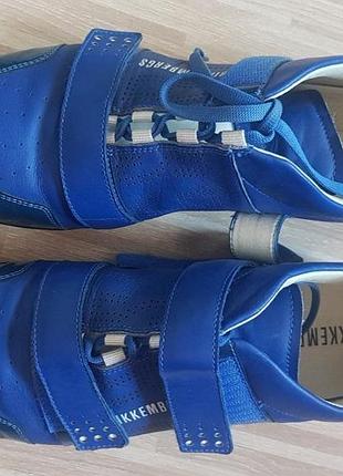 Фирменные кроссовки bikkembergs