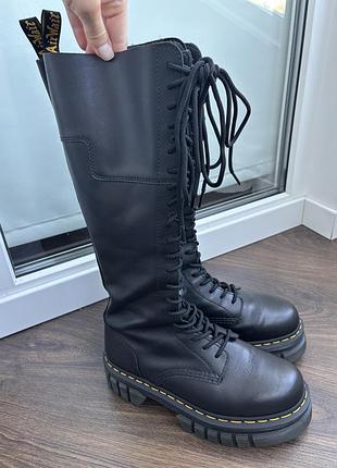 Черевики жіночі dr.martens 39 розмір, устілка 26см на шнурівці та замку