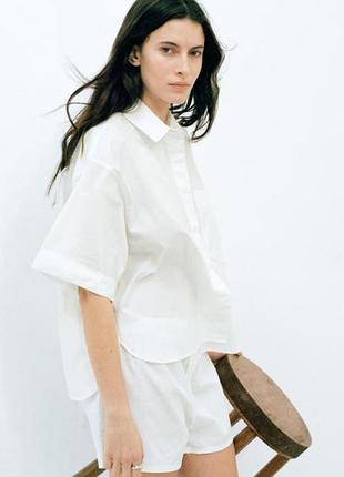 Укороченная белая рубашка из поплина. zara, m.