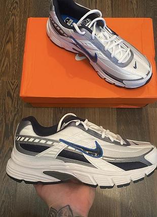 Кросівки nike initiator