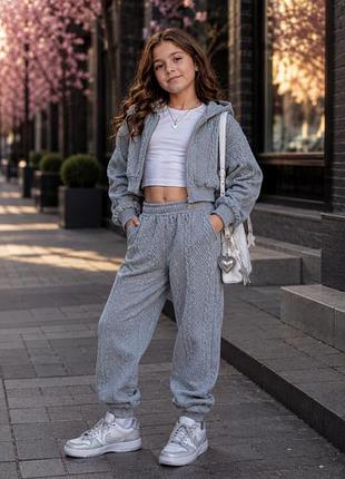 Стілячий модний фактурний костюм shein