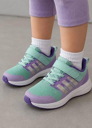 Яркие и чрезвычайно комфортные детские кроссовки adidas fortarun 2.0 cloudfoam lace