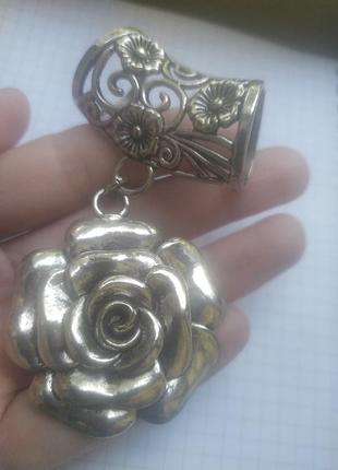Кулон металл роза