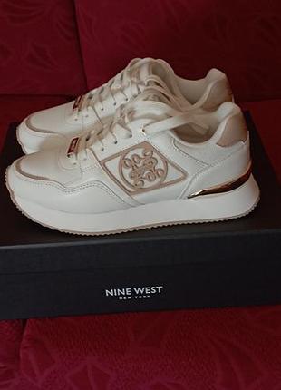 Продам кроссовки nine west белого цвета 36 размер
