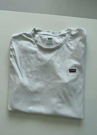 Оригінальна футболка levi’s