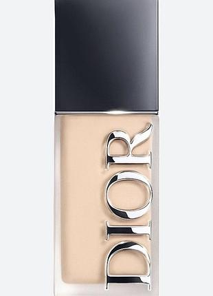 Тональний крем dior forever skin glow