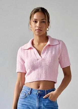Короткий трикотажний, вʼязаний рожевий топ urban outfitters