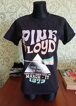 Pink floyd офіційний мерч