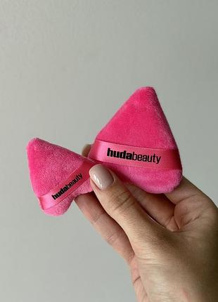 Паф пуховка пухівка спонж аплікатор для пудри худа huda beauty brand refresh puffs powder puff