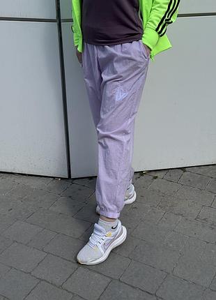 Оригінал спортивні штани nike sportswear essential dm6183-530  оригинал найк фіолетові l