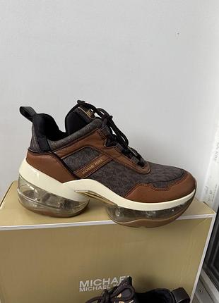 Michael kors кросівки оригінал 8,5 usa