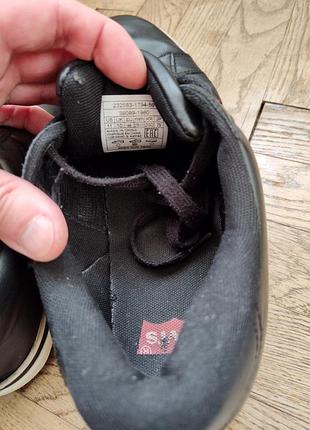 Кроссовки levi's оригинал 6
