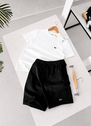 Костюм lacoste: футболка-шорты 2 пары носков в подарок!