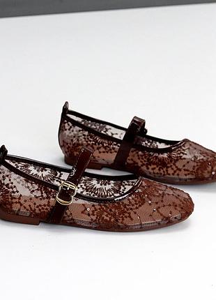 Красиві мереживні балетки