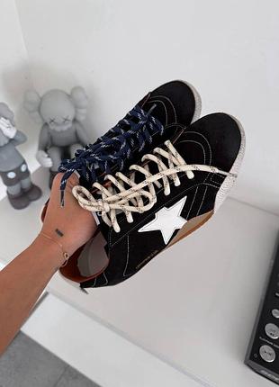 Golden goose true star black white