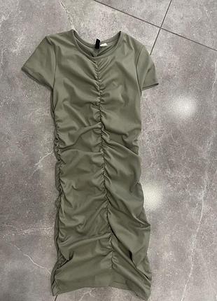 Продам сукню h&m