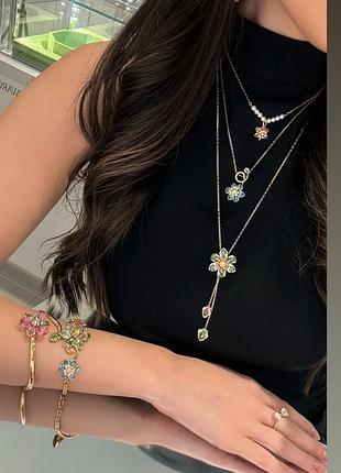 Колье и браслеты swarovski