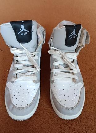 Кросівки nike air gordan 37