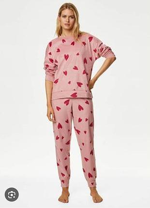 Розовый флисовый пижамный комплект marks &amp; spencer с принтом в виде сердечек