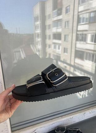 Жіночі тапки pull & bear