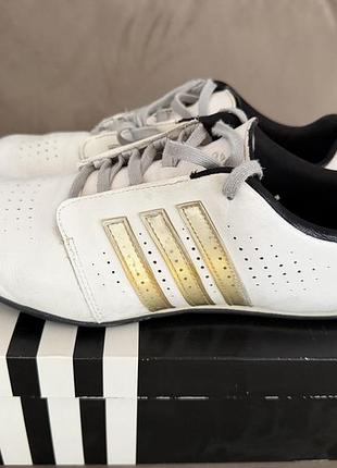 Кросівки adidas оригінал, натуральна шкіра, розмір 39